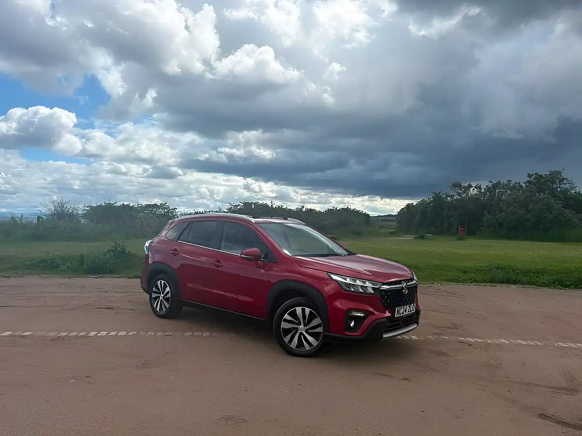 Used 2024 Suzuki S-Cross Ultra Red - Interior and Exterior details 11