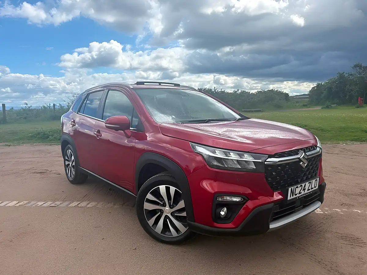 Used 2024 Suzuki S-Cross Ultra Red - Interior and Exterior details 13