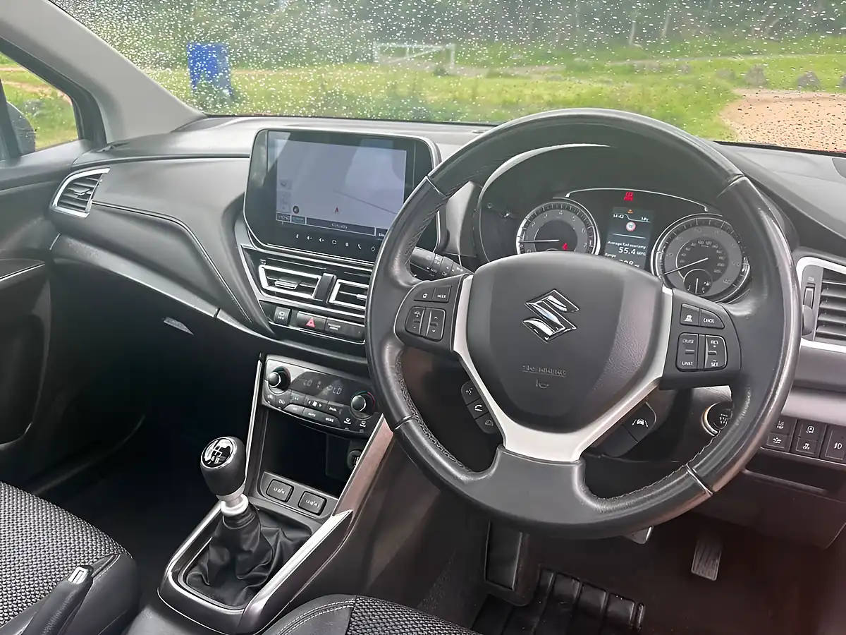 Used 2024 Suzuki S-Cross Ultra Red - Interior and Exterior details 15