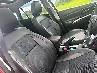 Used 2024 Suzuki S-Cross Ultra Red - Interior and Exterior details 17