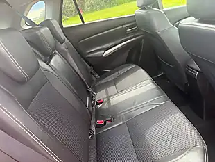 Used 2024 Suzuki S-Cross Ultra Red - Interior and Exterior details 18