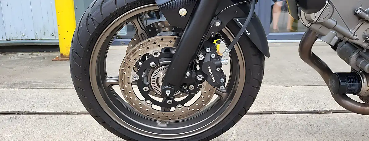 Used 2024 Suzuki Sv 650 - Interior and Exterior details 6