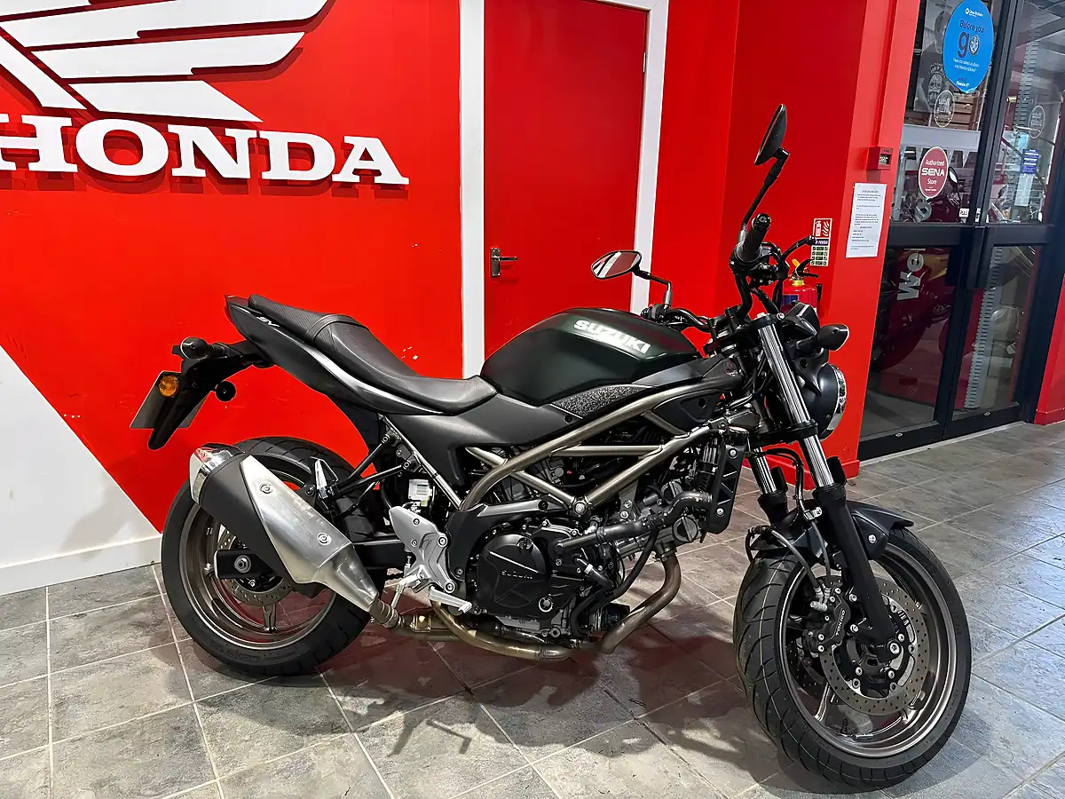 Used 2024 Suzuki SV650 a Green - Interior and Exterior details 2