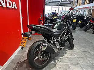 Used 2024 Suzuki SV650 a Green - Interior and Exterior details 3