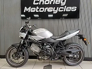 Used 2024 Suzuki SV650 X Silver - Interior and Exterior details 2