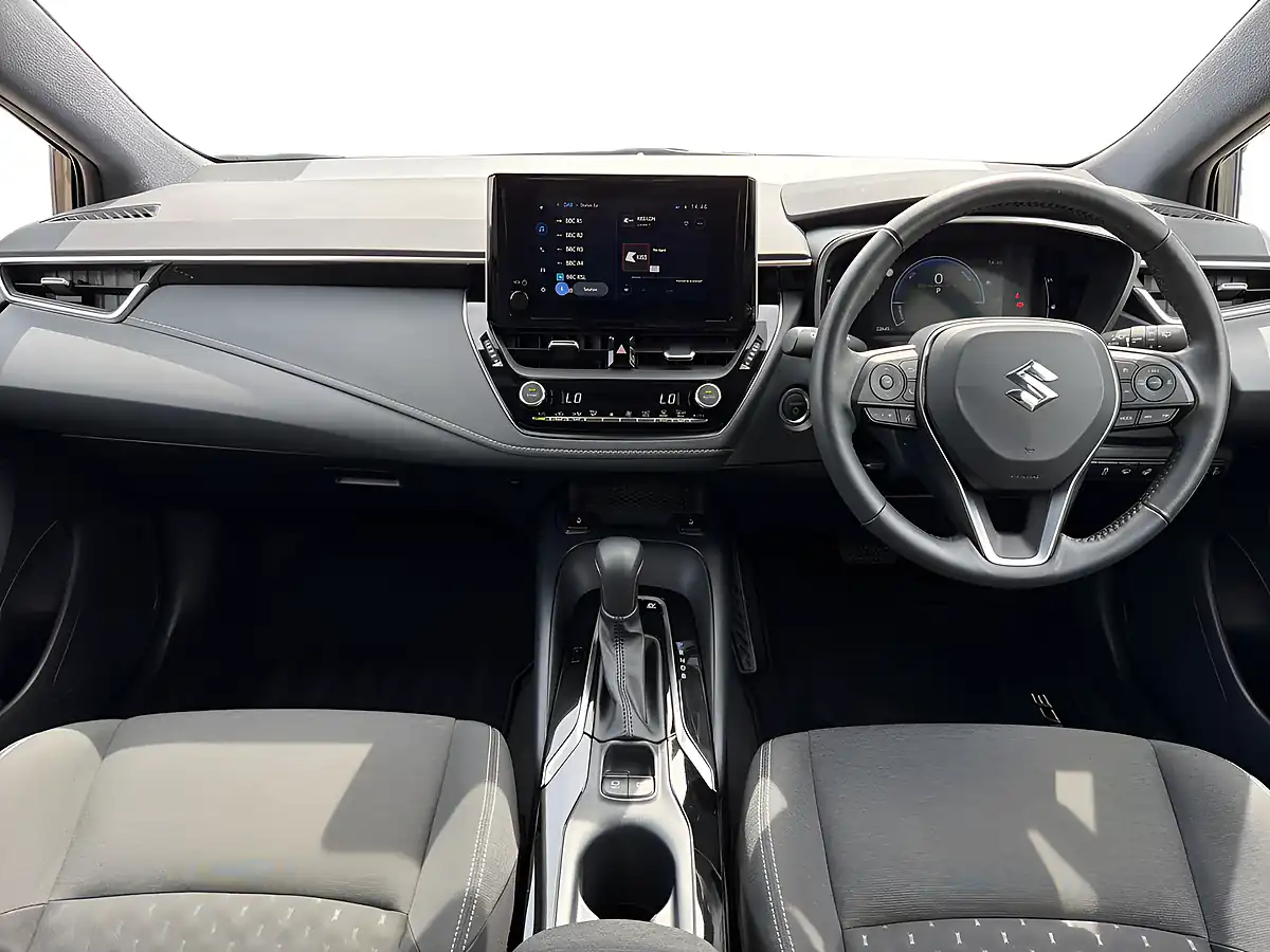 Used 2024 Suzuki Swace Motion Bronze - Interior and Exterior details 11