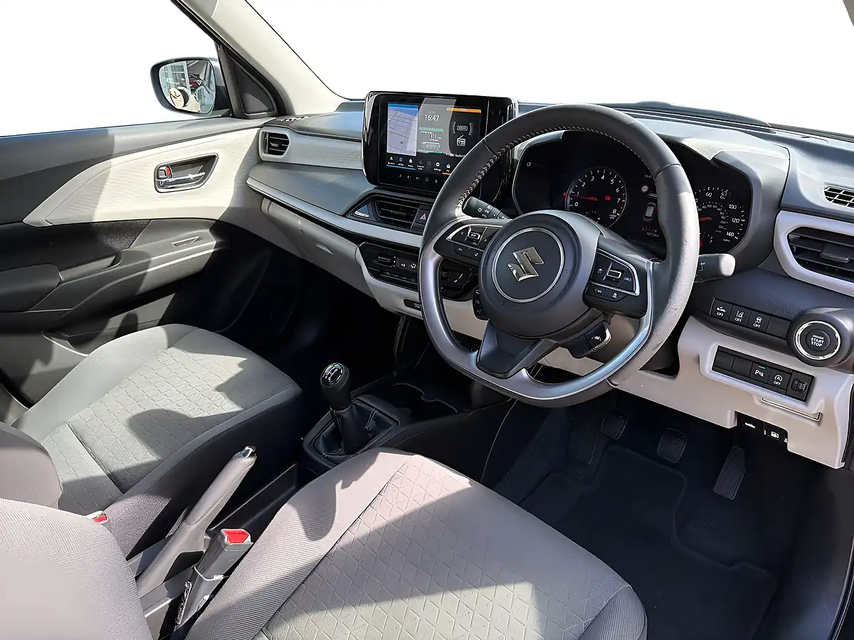 Used 2024 Suzuki Swift Motion Black - Interior and Exterior details 8