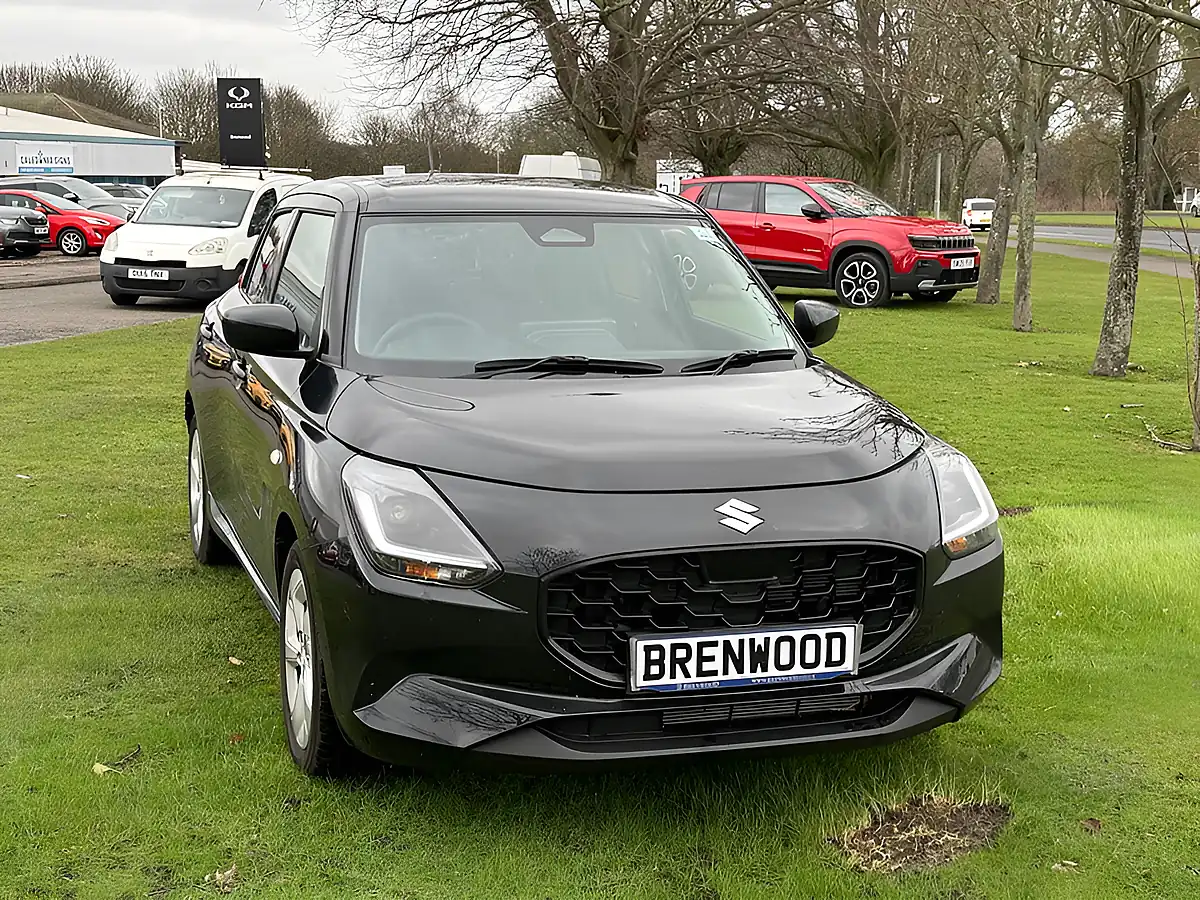 Used 2024 Suzuki Swift Motion Black - Interior and Exterior details 2