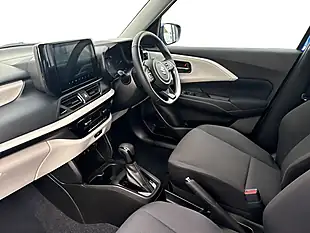 Used 2024 Suzuki Swift Motion Blue - Interior and Exterior details 11