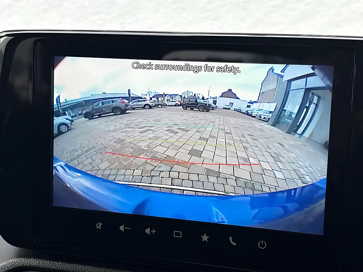 Used 2024 Suzuki Swift Motion Blue - Interior and Exterior details 17