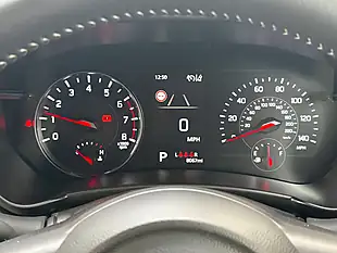 Used 2024 Suzuki Swift Motion Blue - Interior and Exterior details 18
