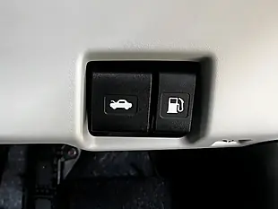 Used 2024 Suzuki Swift Motion Euro 6 (s/S) 5dr Red - Interior and Exterior details 11