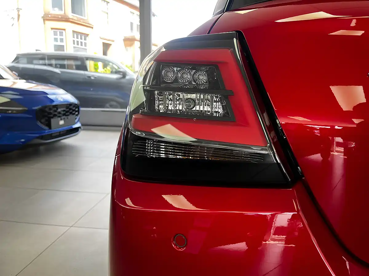 Used 2024 Suzuki Swift Motion Euro 6 (s/S) 5dr Red - Interior and Exterior details 17