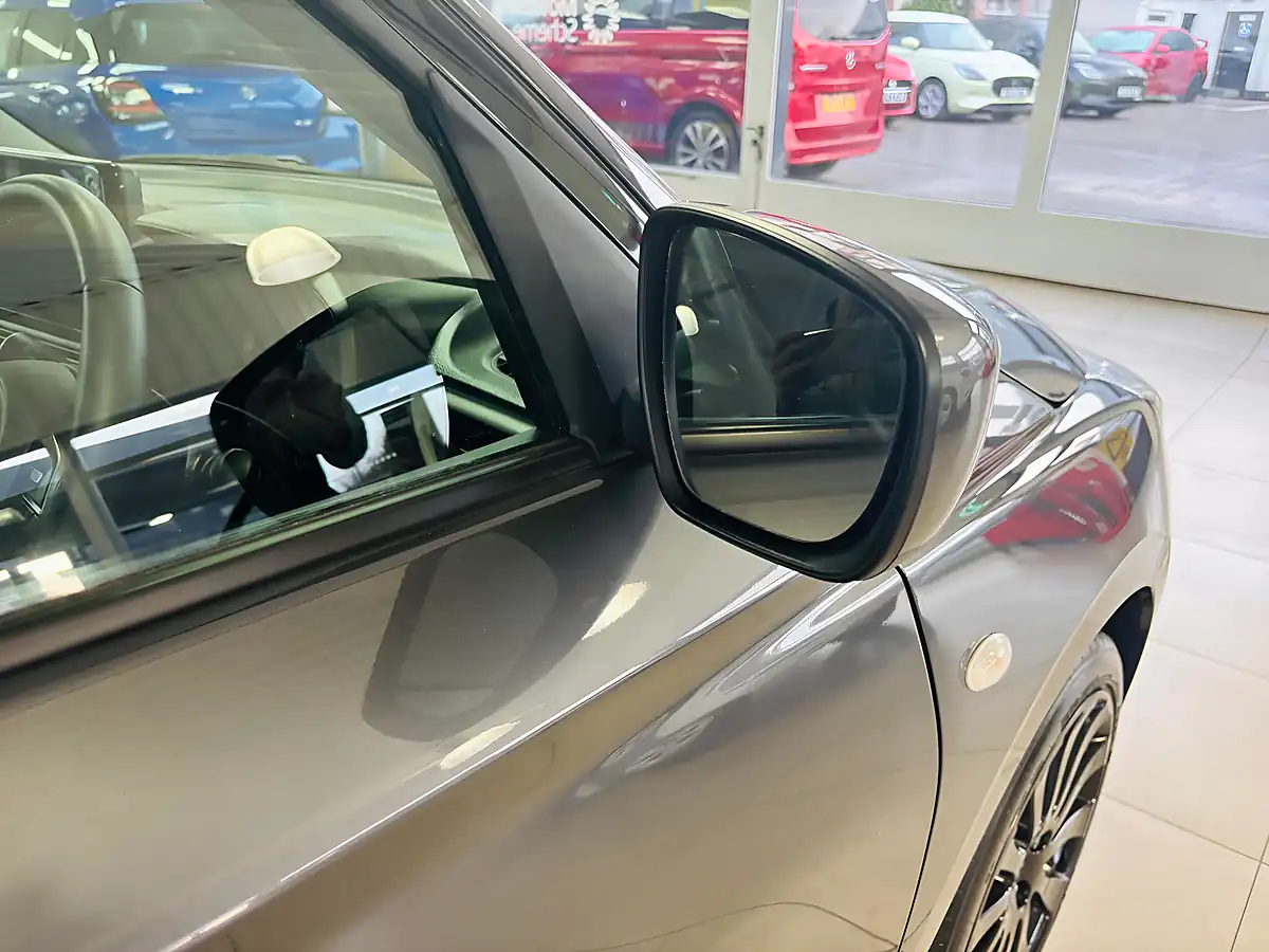 Used 2024 Suzuki Swift Motion Grey - Interior and Exterior details 9