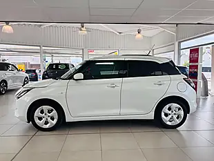 Used 2024 Suzuki Swift Motion White - Interior and Exterior details 6