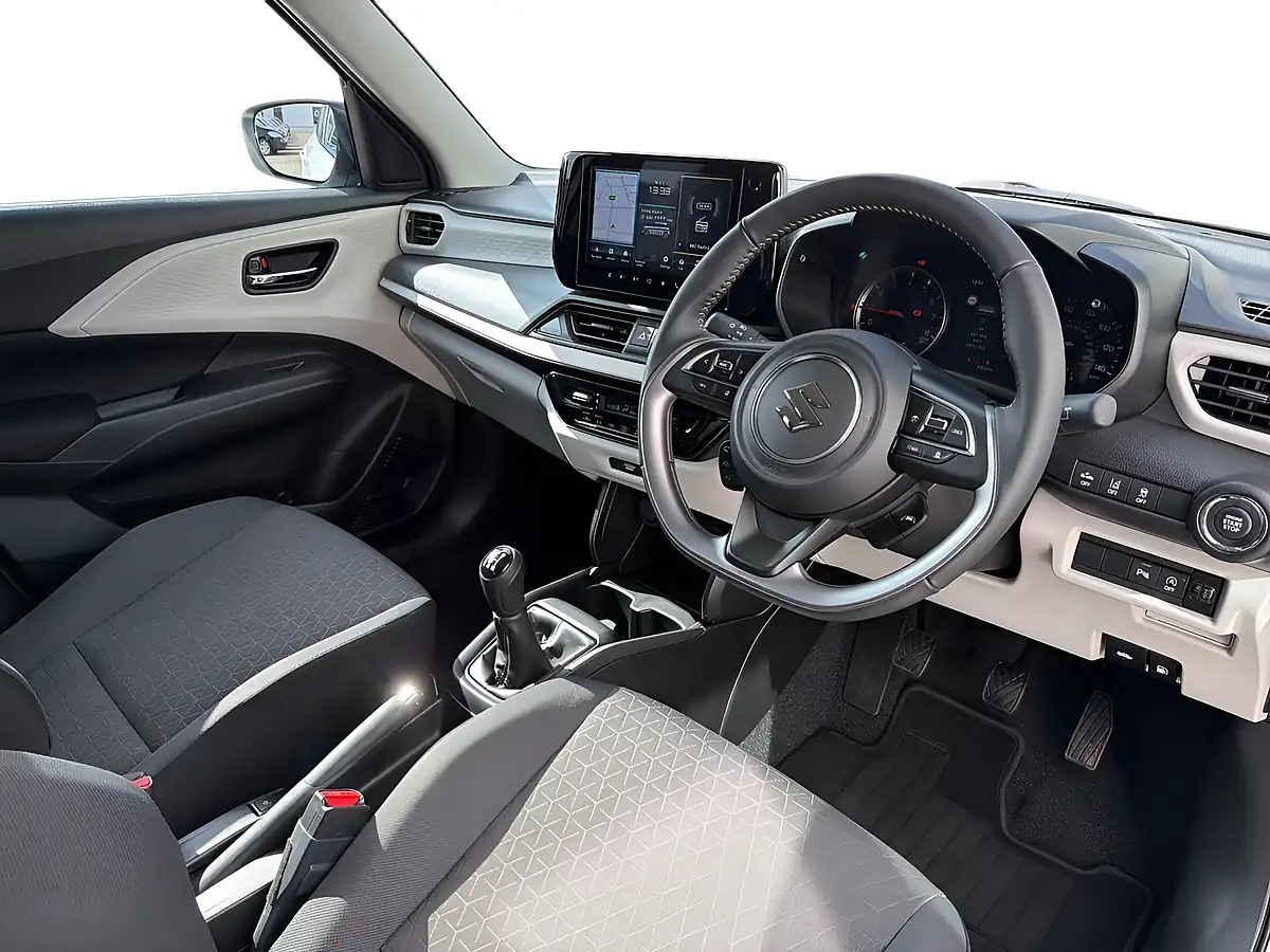 Used 2024 Suzuki Swift Motion White - Interior and Exterior details 8