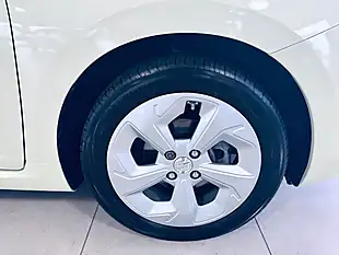 Used 2024 Suzuki Swift Motion Yellow - Interior and Exterior details 13
