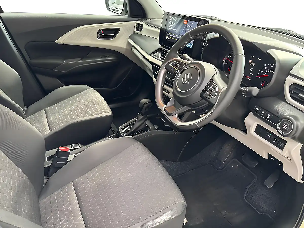 Used 2024 Suzuki Swift Motion Yellow - Interior and Exterior details 8