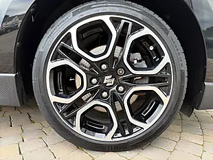 Used 2024 Suzuki Swift Sport Black - Interior and Exterior details 6