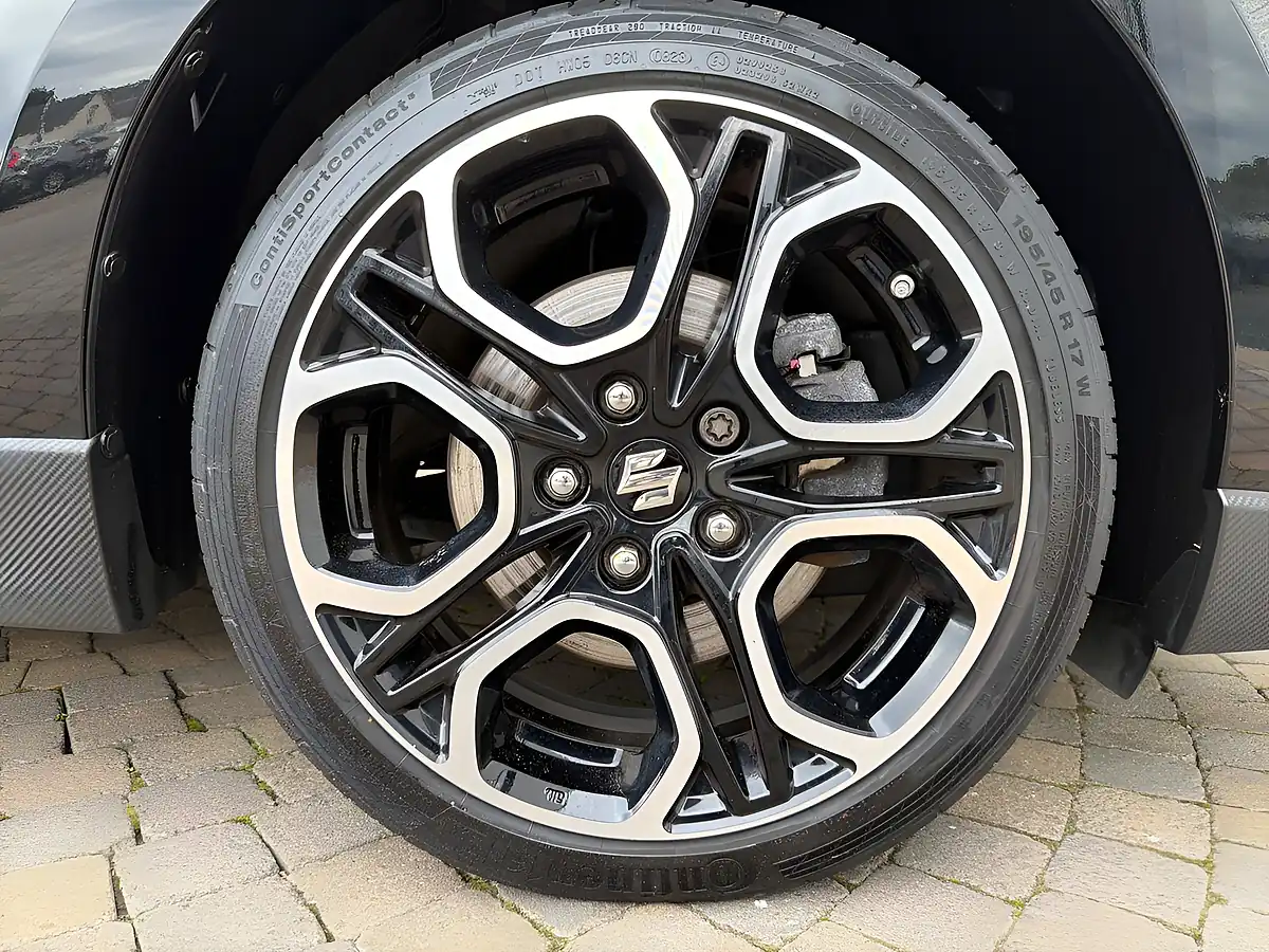 Used 2024 Suzuki Swift Sport Black - Interior and Exterior details 6
