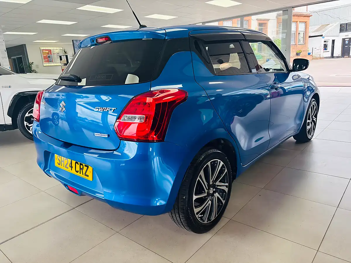 Used 2024 Suzuki Swift Sz-L Blue - Interior and Exterior details 9
