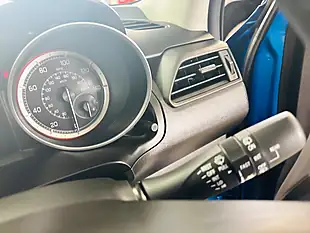 Used 2024 Suzuki Swift Sz-L Blue - Interior and Exterior details 18