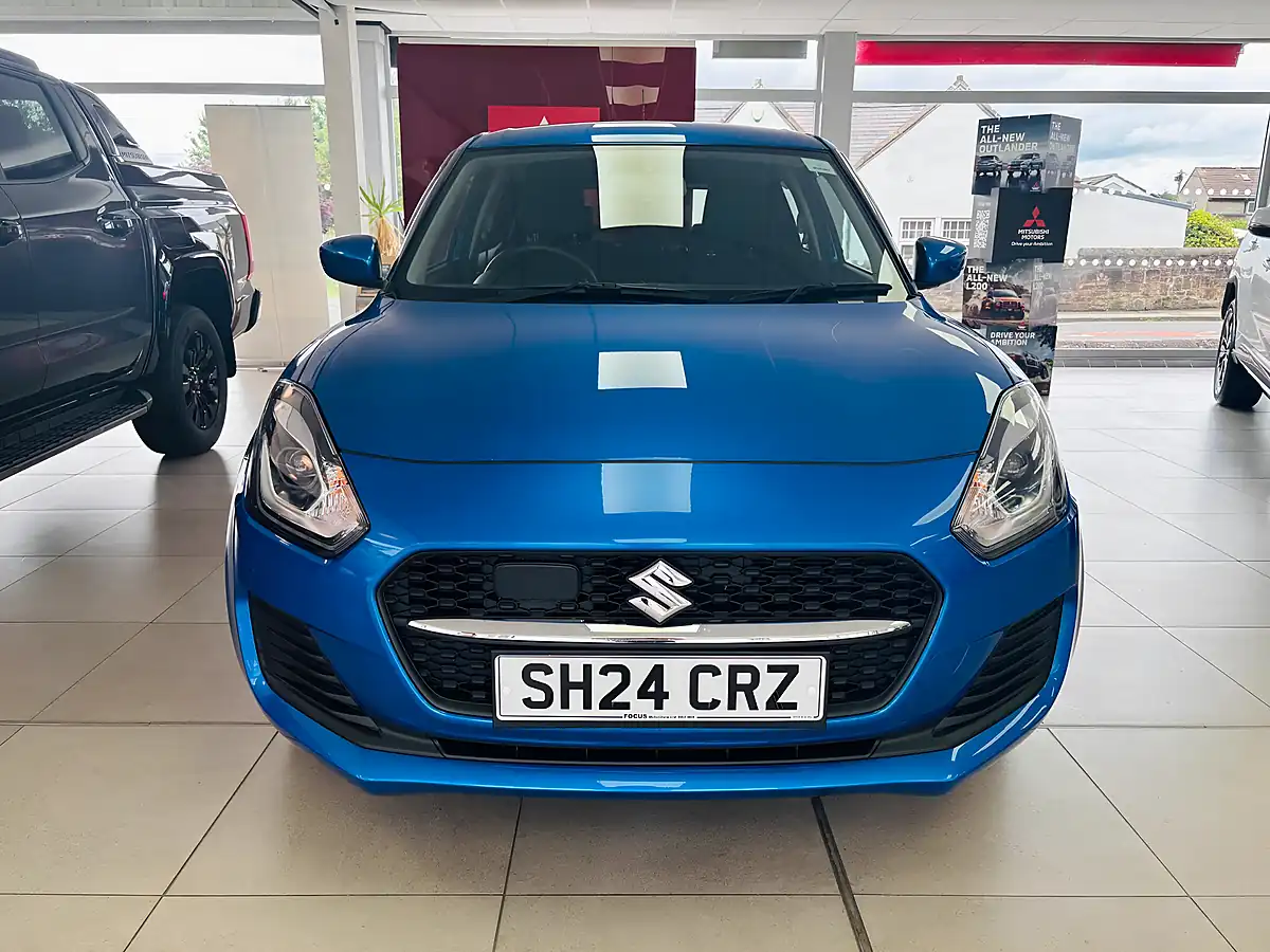 Used 2024 Suzuki Swift Sz-L Blue - Interior and Exterior details 2
