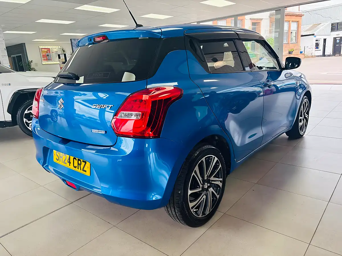 Used 2024 Suzuki Swift Sz-L Blue - Interior and Exterior details 9