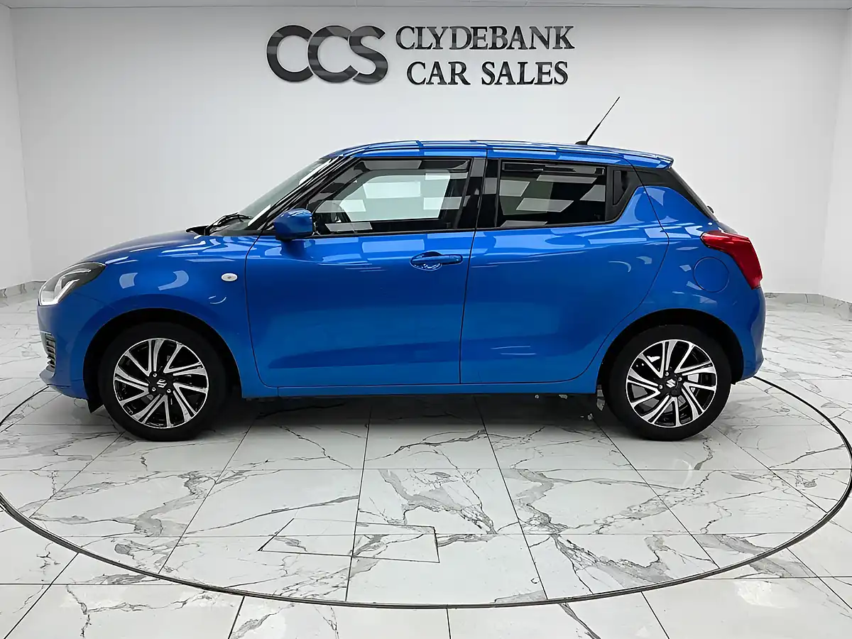 Used 2024 Suzuki Swift Sz-L Blue - Interior and Exterior details 6