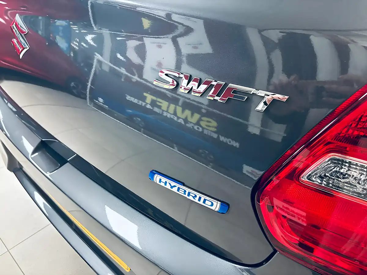 Used 2024 Suzuki Swift Sz-L Grey - Interior and Exterior details 15