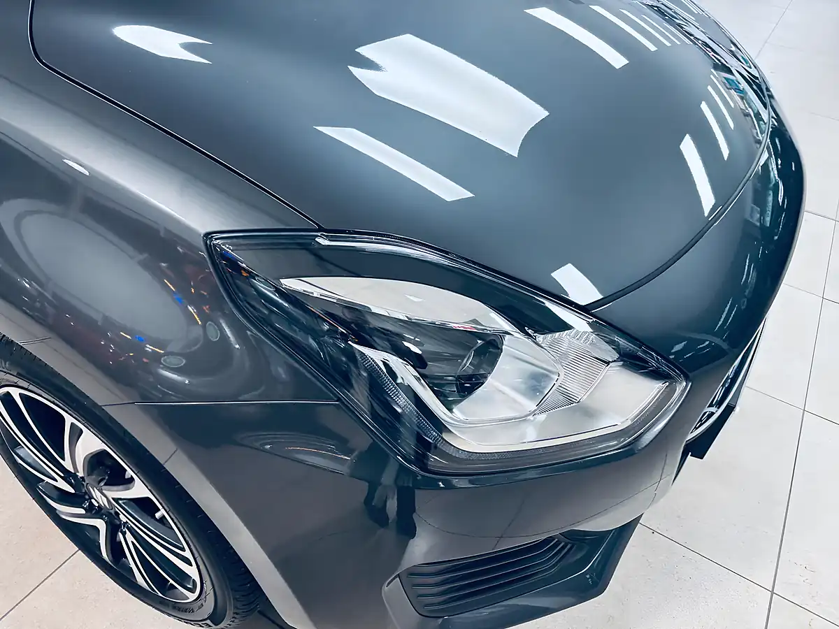 Used 2024 Suzuki Swift Sz-L Grey - Interior and Exterior details 6