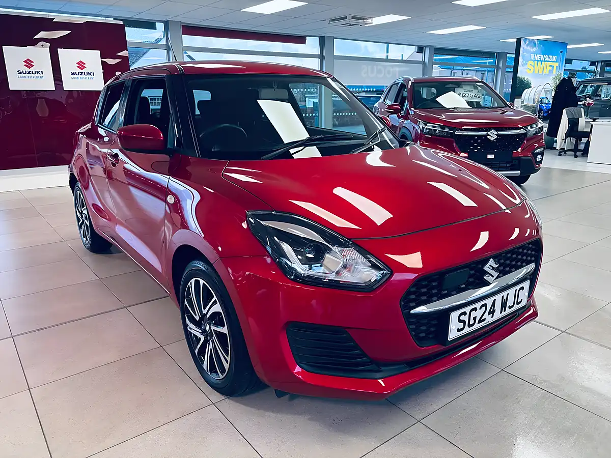 Used 2024 Suzuki Swift Sz-L Red - Front View