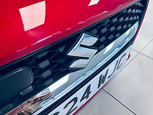 Used 2024 Suzuki Swift Sz-L Red - Interior and Exterior details 12
