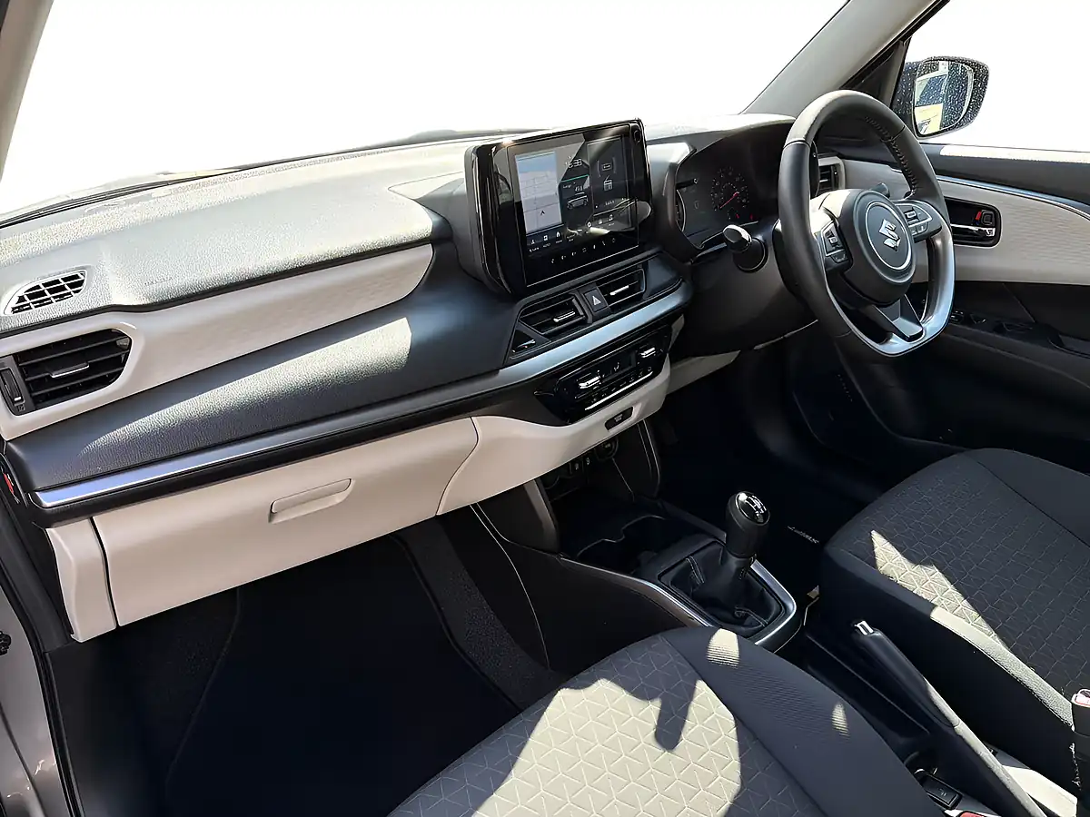 Used 2024 Suzuki Swift Ultra Allgrip Silver - Interior and Exterior details 12