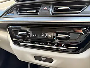 Used 2024 Suzuki Swift Ultra Allgrip Silver - Interior and Exterior details 14