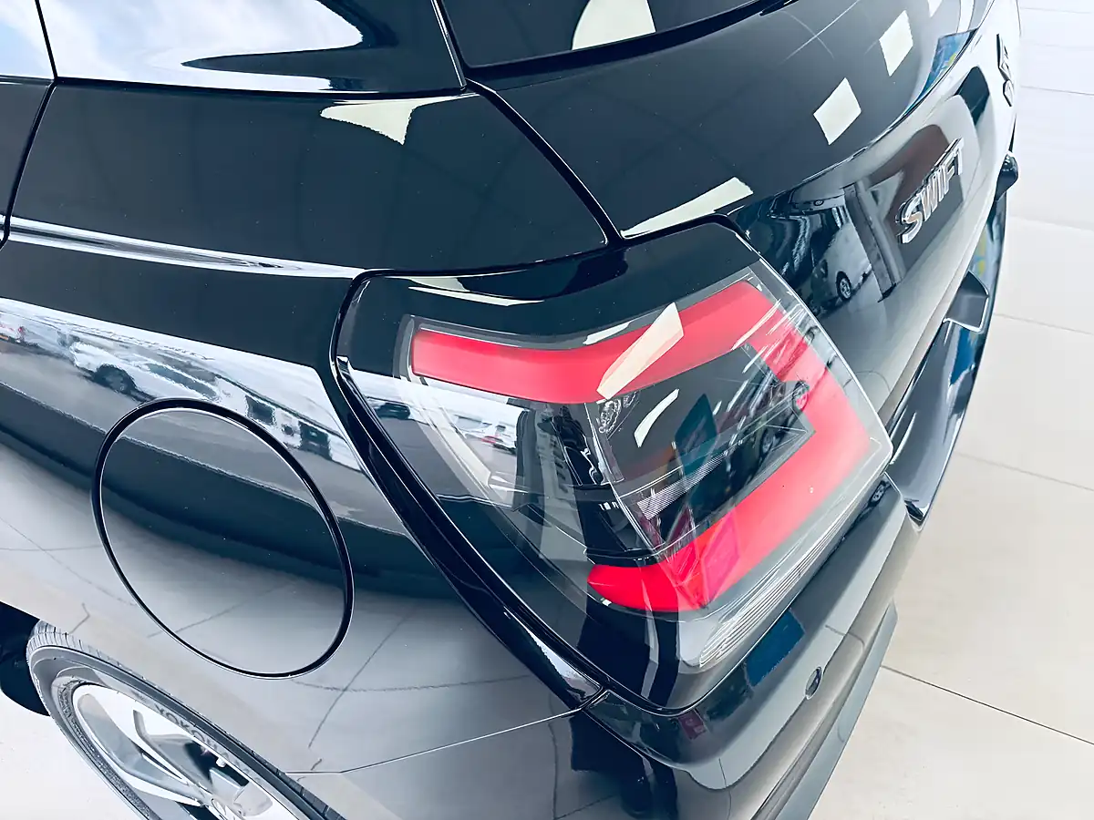 Used 2024 Suzuki Swift Ultra Black - Interior and Exterior details 18