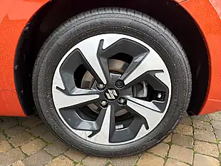 Used 2024 Suzuki Swift Ultra Orange - Interior and Exterior details 7