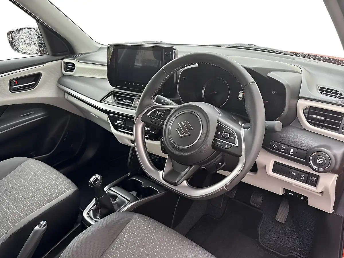 Used 2024 Suzuki Swift Ultra Orange - Interior and Exterior details 8