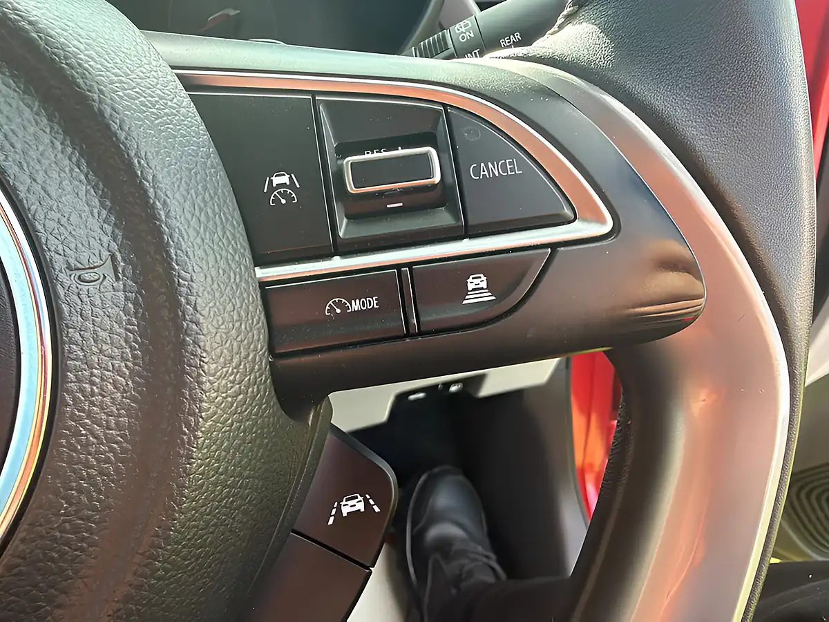 Used 2024 Suzuki Swift Ultra Red - Interior and Exterior details 12