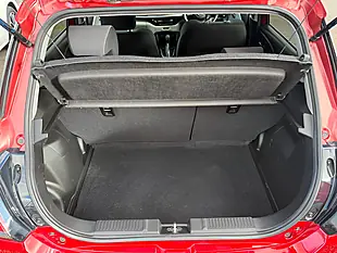 Used 2024 Suzuki Swift Ultra Red - Interior and Exterior details 19