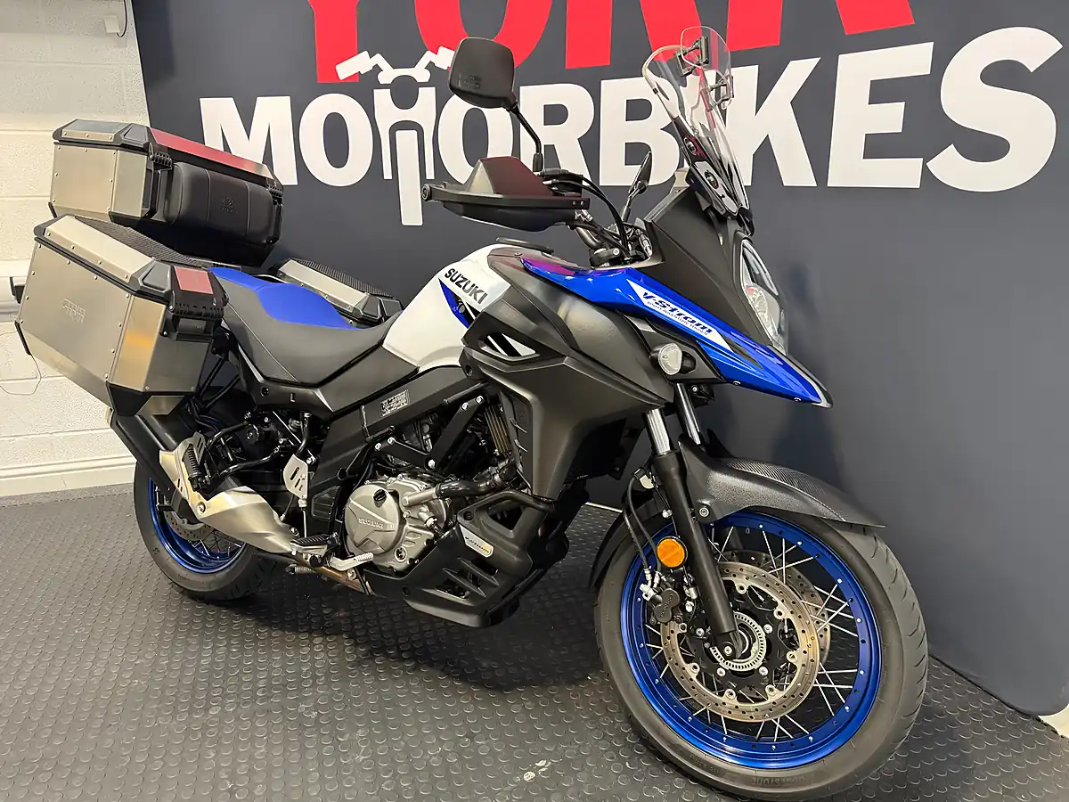 Used 2024 Suzuki V-Strom 650 - Interior and Exterior details 5