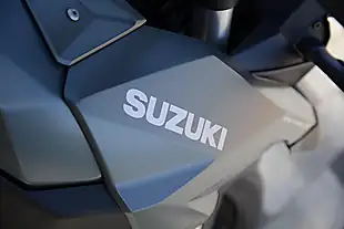 Used 2024 Suzuki V-Strom Re Green - Interior and Exterior details 6