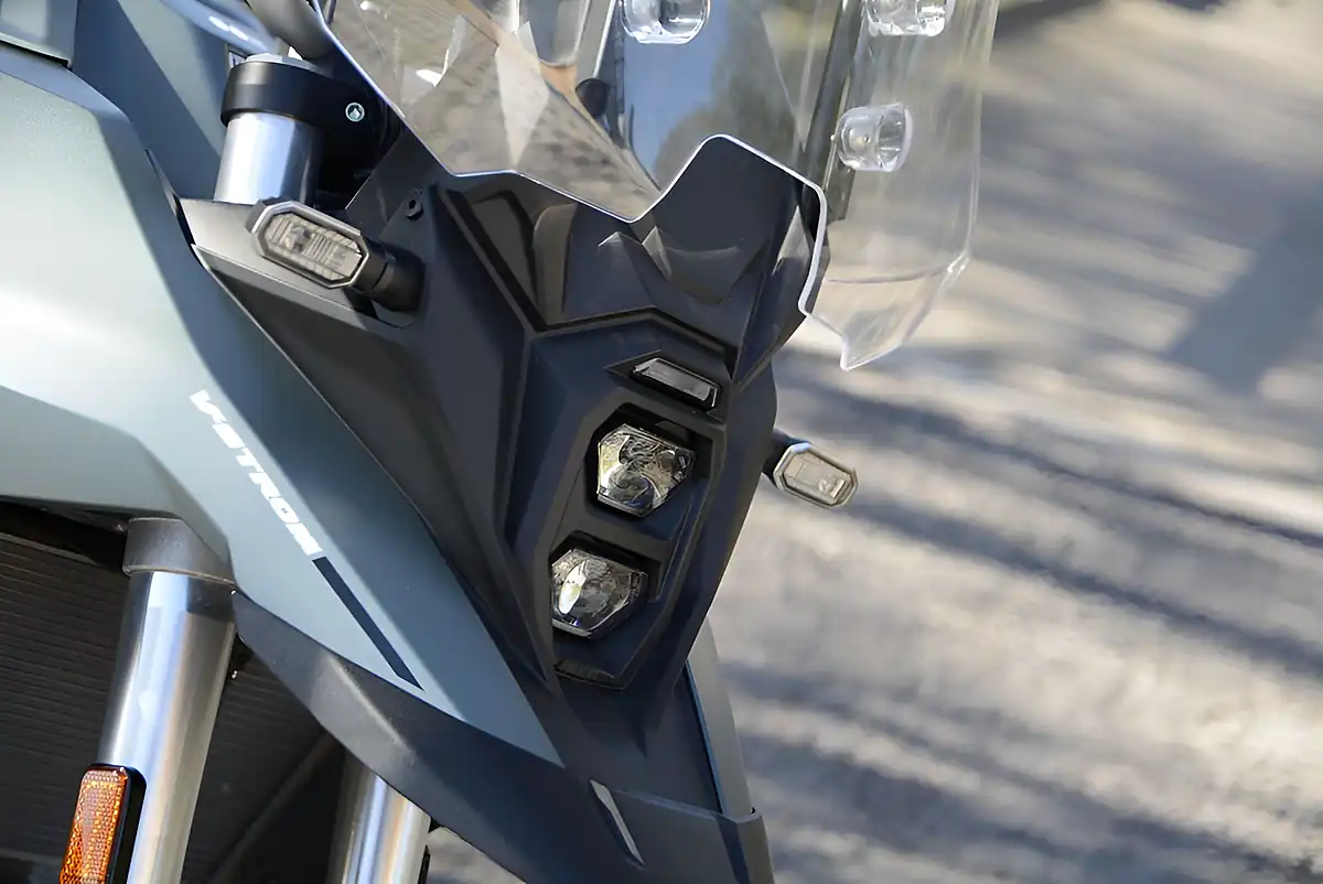 Used 2024 Suzuki V-Strom Re Green - Interior and Exterior details 9