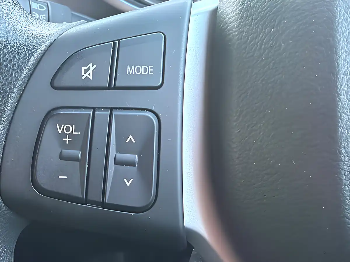 Used 2024 Suzuki Vitara Go White - Interior and Exterior details 12