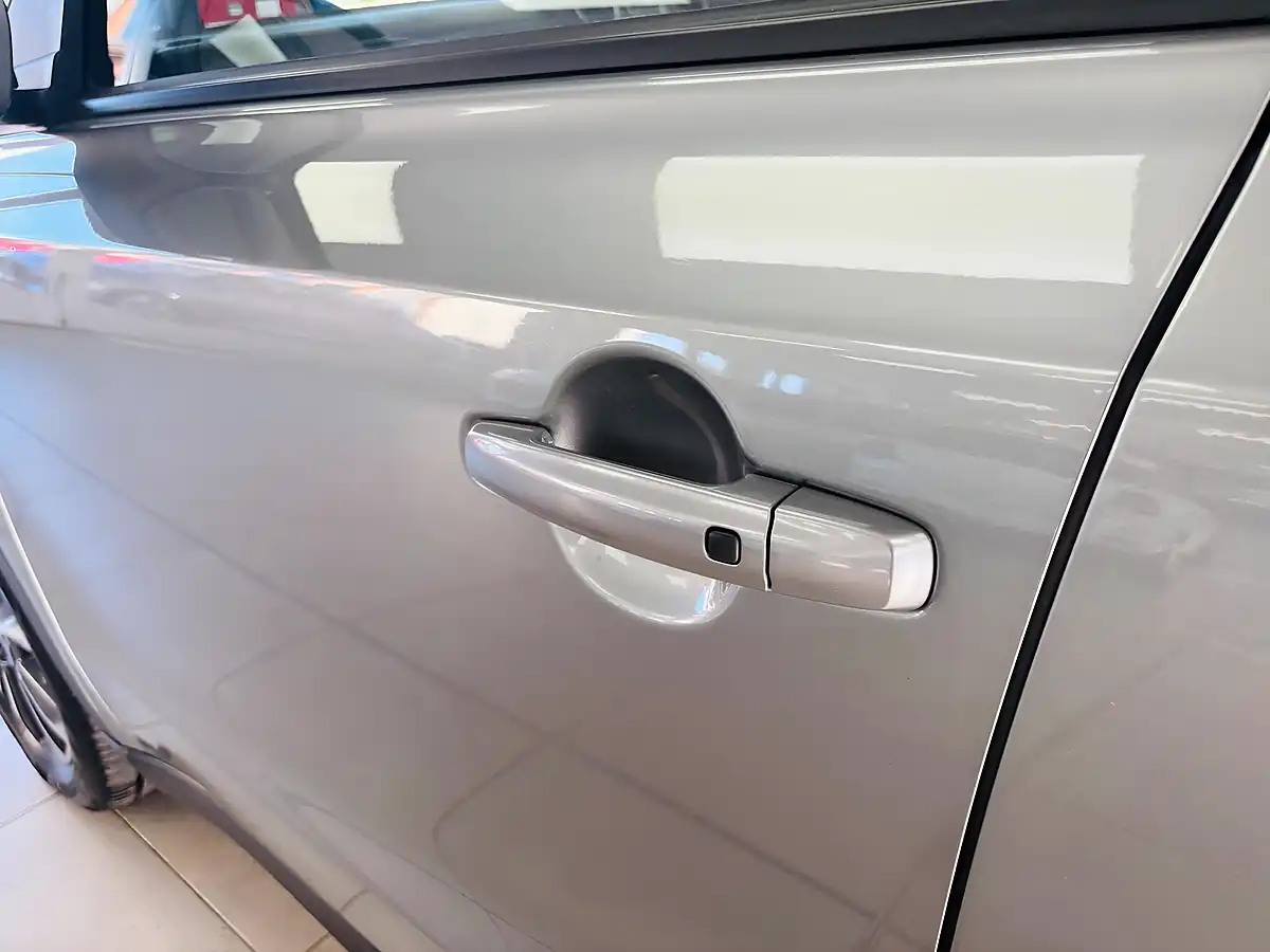 Used 2024 Suzuki Vitara SZ5 Allgrip Grey - Interior and Exterior details 16