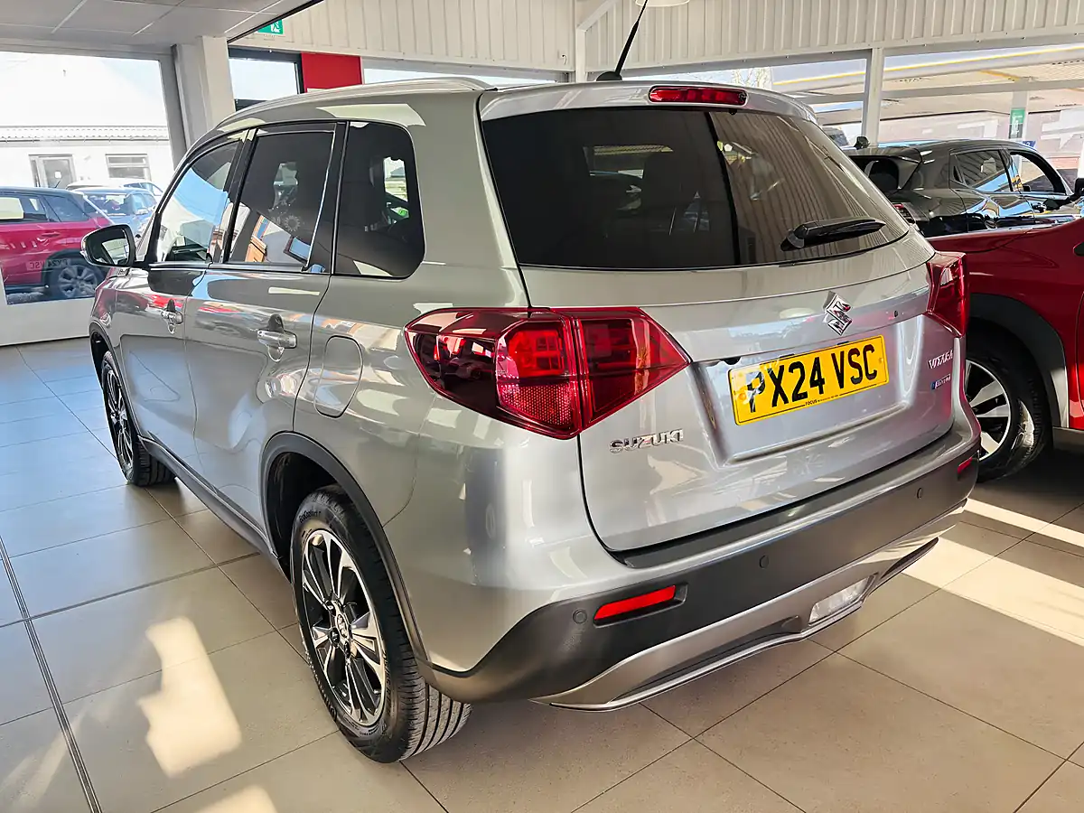 Used 2024 Suzuki Vitara SZ5 Allgrip Grey - Interior and Exterior details 6