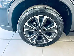 Used 2024 Suzuki Vitara SZ5 Black - Interior and Exterior details 12