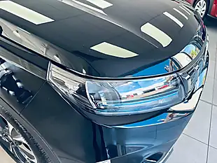 Used 2024 Suzuki Vitara SZ5 Black - Interior and Exterior details 15