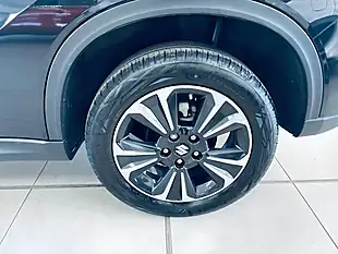 Used 2024 Suzuki Vitara SZ5 Black - Interior and Exterior details 16