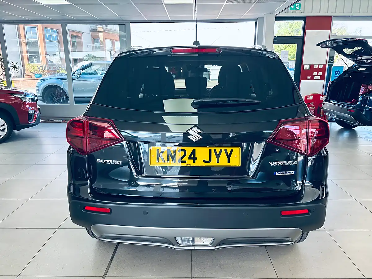 Used 2024 Suzuki Vitara SZ5 Black - Interior and Exterior details 3